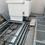 絶縁トランス裾付